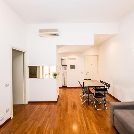 Apartamento Shortmi Garibaldi Milán Exterior foto