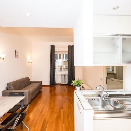 Apartamento Shortmi Garibaldi Milán Exterior foto