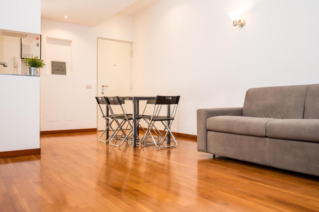 Apartamento Shortmi Garibaldi Milán Exterior foto