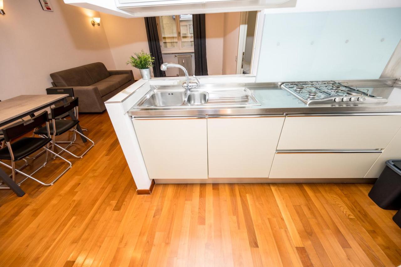 Apartamento Shortmi Garibaldi Milán Exterior foto