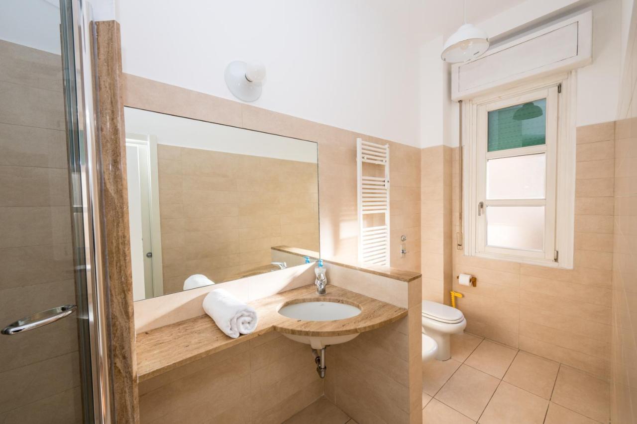 Apartamento Shortmi Garibaldi Milán Exterior foto